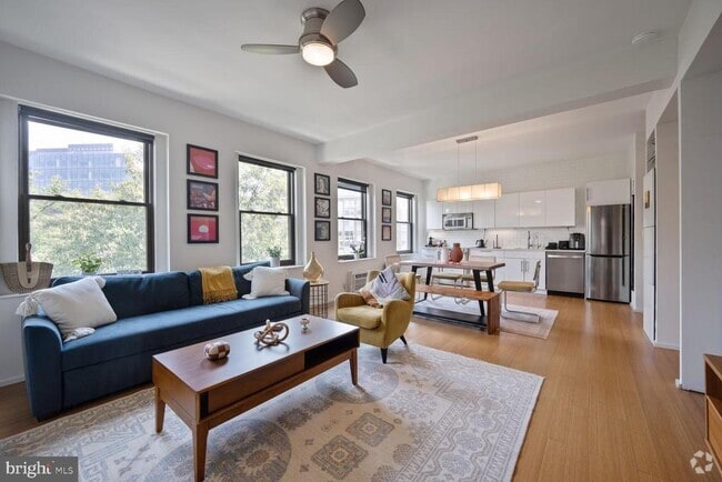 Building Photo - 1316 New Hampshire Ave NW Unit 501 Rental