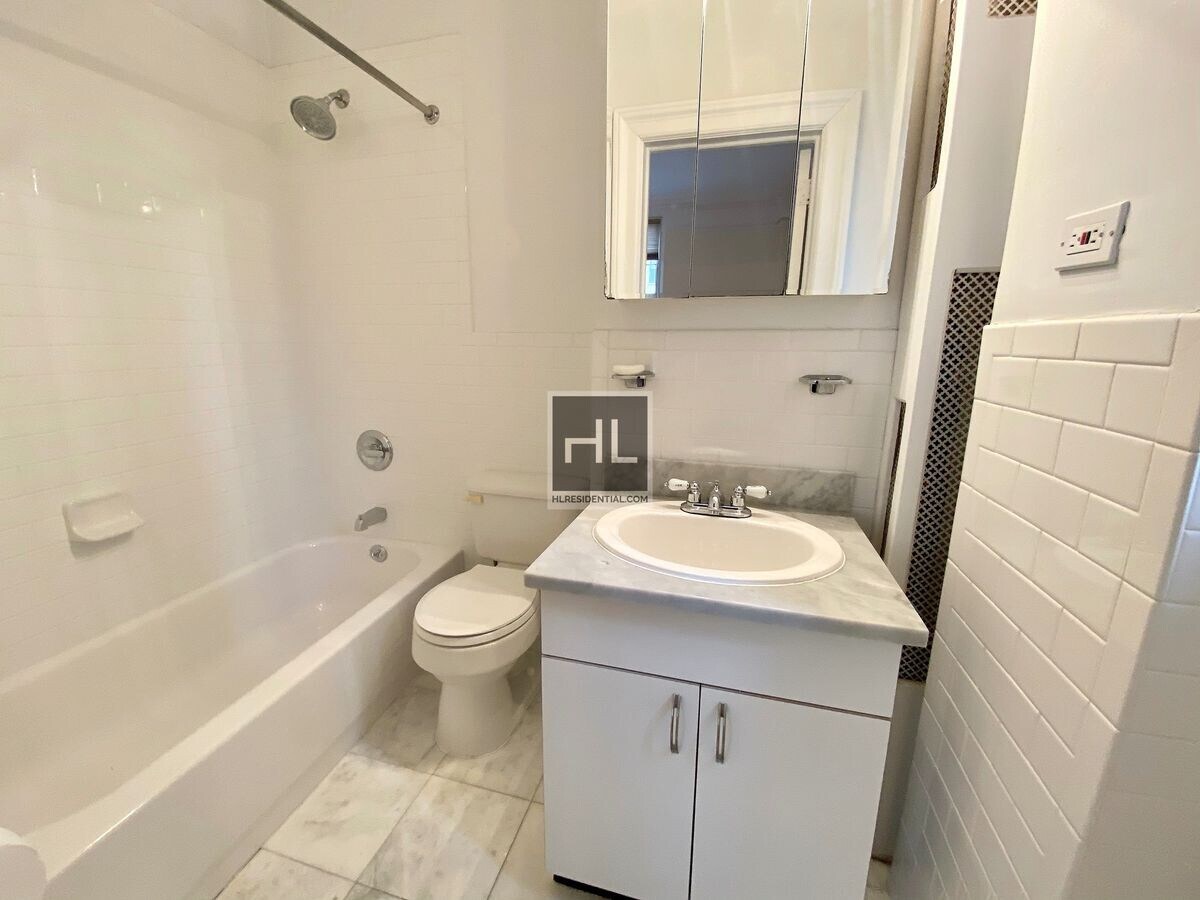 WEST 86 STREET - WEST 86 STREET Unit 11A