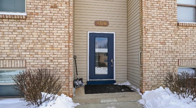 4326 Villa Dr