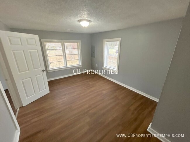 Photo - 3447 Cook Rd