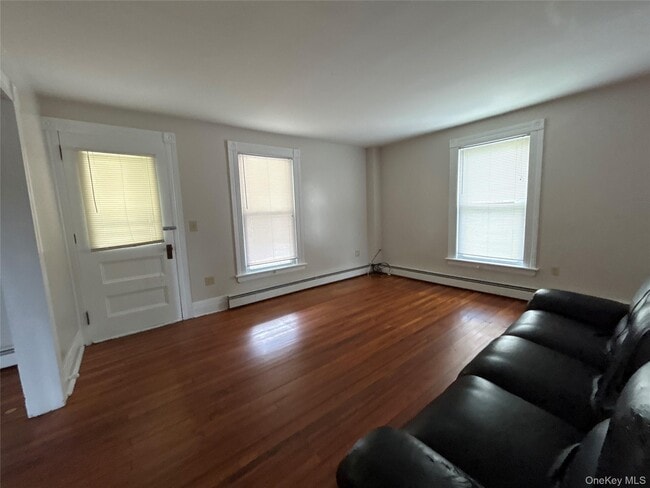 Photo - 5851 S Elm Ave
