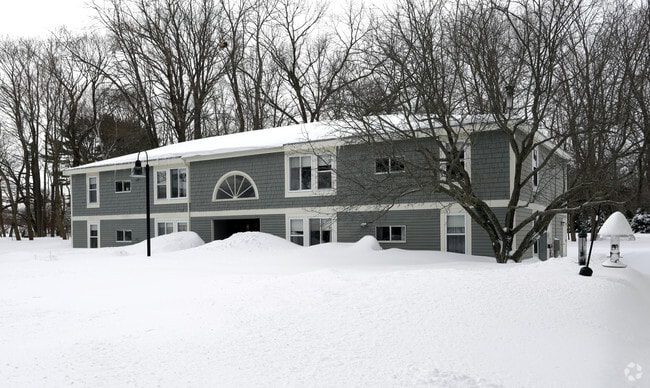 Photo - Newbury Village Apartments
