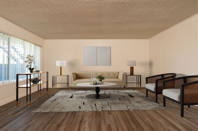 Photo - 1130 Meadow Lake Dr