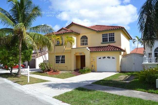 Building Photo - 15400 SW 59th St