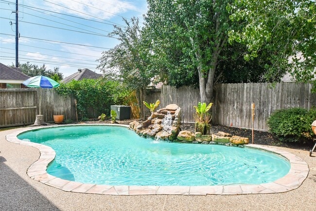 Photo - 7010 Adobe Oaks Ct