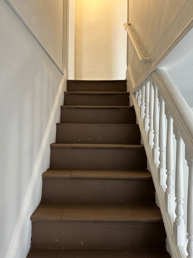 Photo - 216 Milton Pl