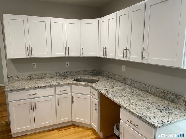 Photo - 407 West St Unit 2nd Floor