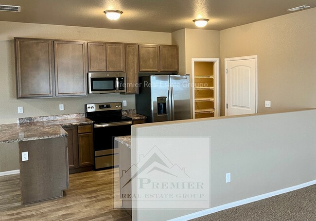 Photo - 7873 Sand Lake Heights