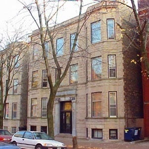 Building Photo - 739 W Briar Pl Rental