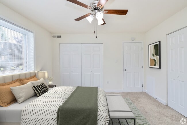 Landon Court Apartments