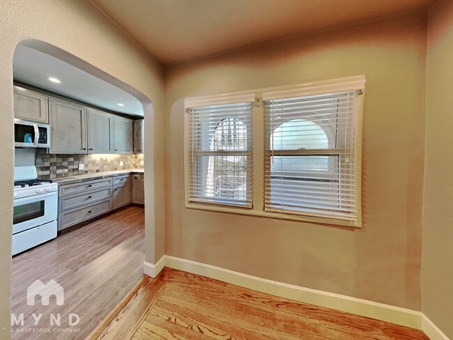 Photo - 2229 24th St