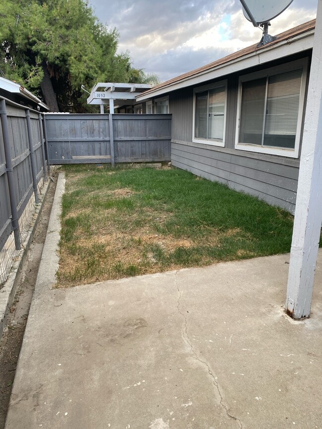 Photo - 1034 Kaweah St