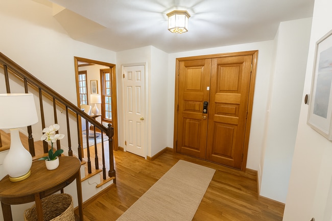 Photo - 27 Van Kirk Rd