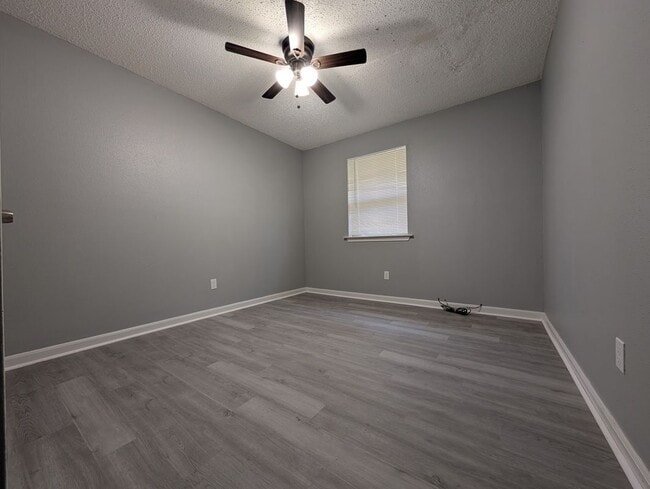 Photo - 2113 S Sugar Ridge Dr