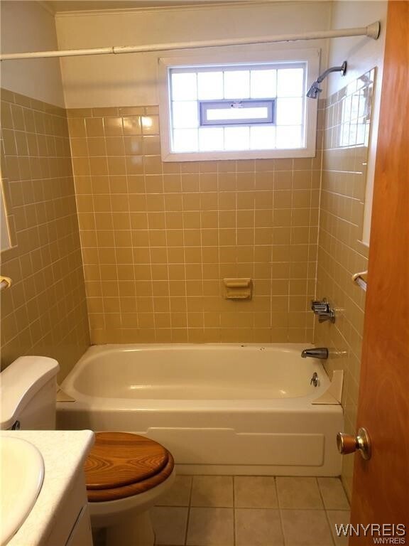 Photo - 10 Washington St