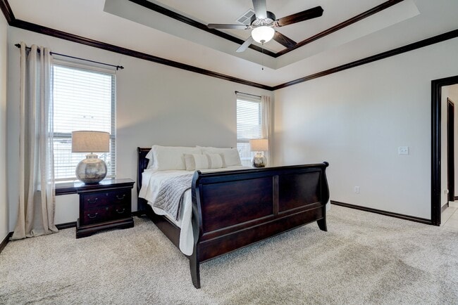 Photo - 917 NW 185th St