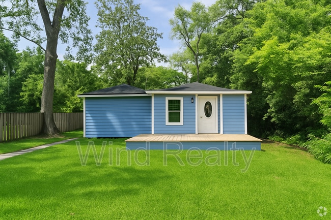 Building Photo - 1109 Lake Shore Blvd Rental