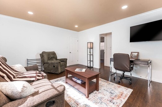 545 East 97th St