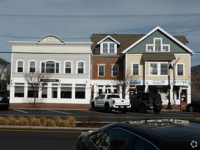 Building Photo - Mad Main LLC Unit 3A Rental