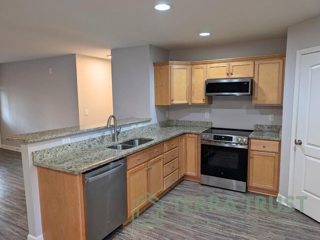 Photo - 806 Grace Ave