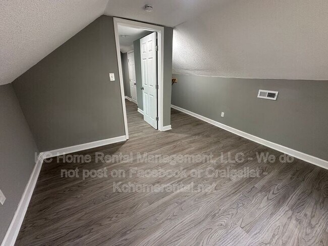 Photo - 2511 E 37th St Unit A