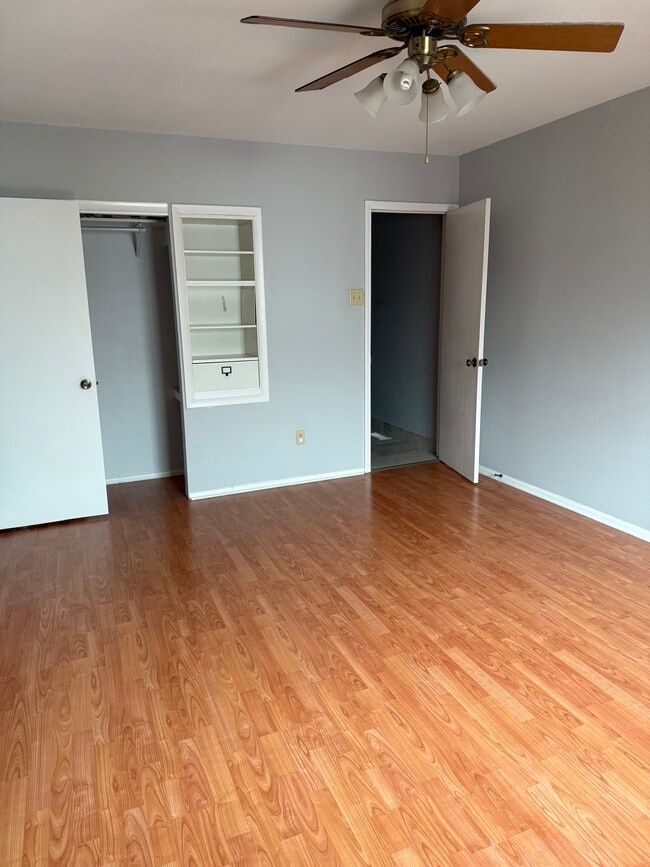 Photo - 10328 Forest Brook Ln Unit F
