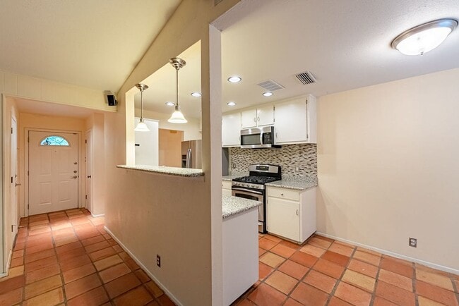 Photo - Charming 3 bed, 2 bath home in Mesa Park neighborhood!