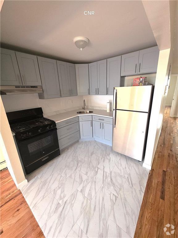 Building Photo - 2139 Strauss St Rental
