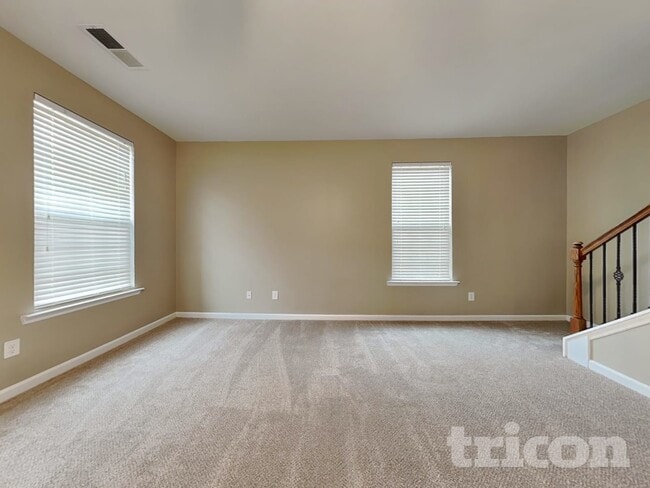 Photo - 1359 Highwoods Pass