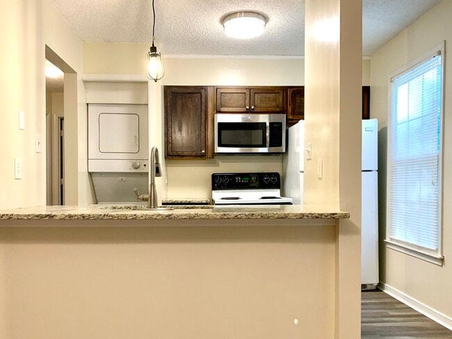 Photo - 1700 Choate Pl Unidad C