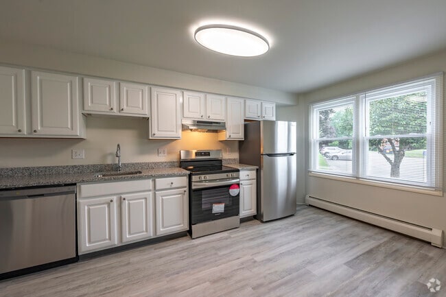 2BD, 2.5BA - 1,250SF - Westfield Glen - Kitchen