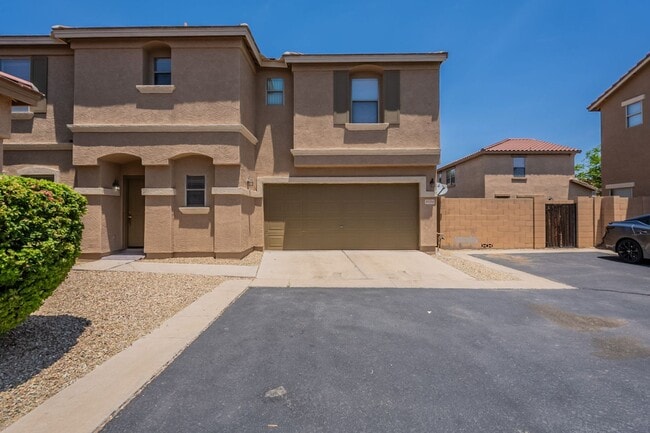 Building Photo - Great Location, 4 Bedrooms in Peoria! Rental