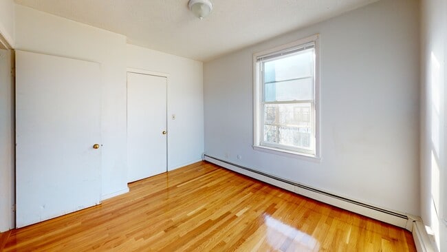 Photo - 198 Allston St Unit 4