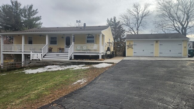 Building Photo - 321 Swanson Cir