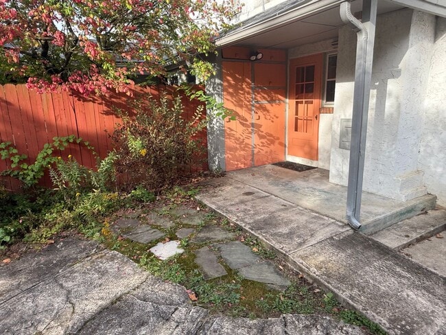 Photo - Lease Details for 2025 Start Date ONLY - N...