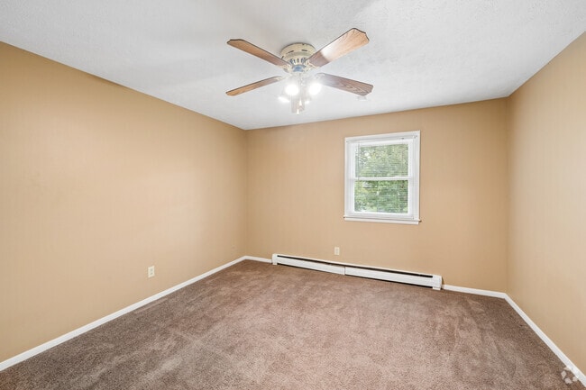 1BR, 1BA - 525SF - Bedroom