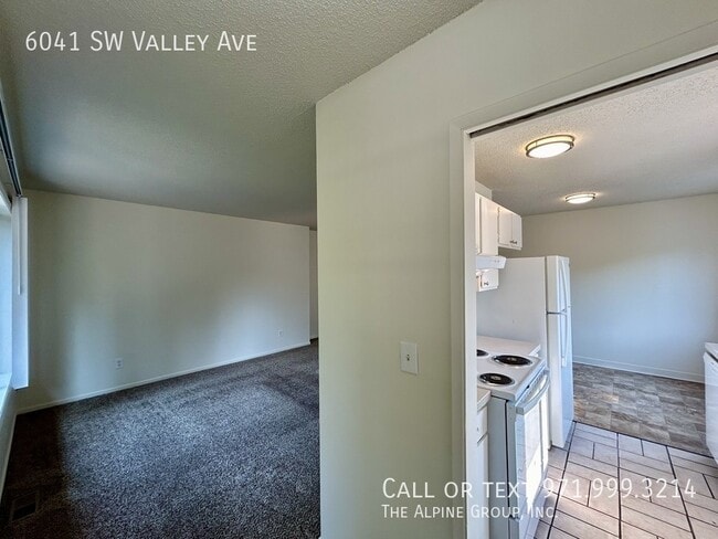Photo - 6041 SW Valley Ave