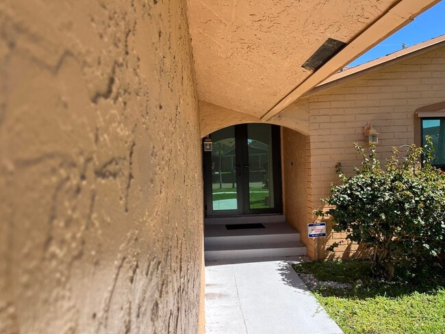 Photo - 9321 NW 43rd St