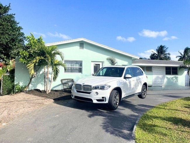 Photo - 1710 SW 6th Ave