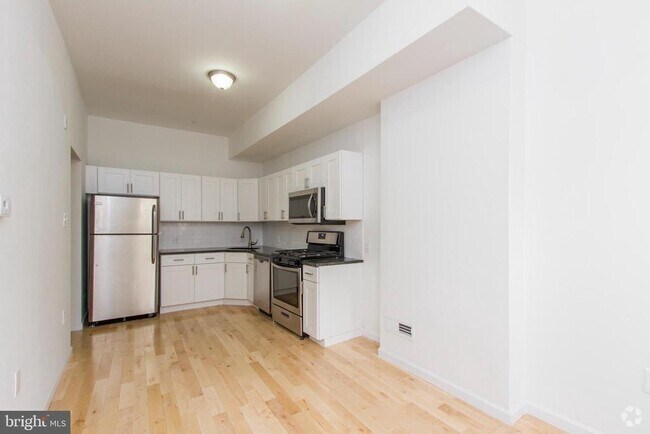 Building Photo - 2031 E Susquehanna Ave Unit 1 Rental
