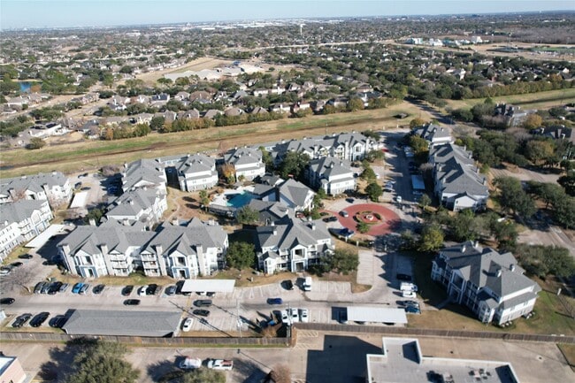 Photo - 15000 W Airport Blvd Unidad B2