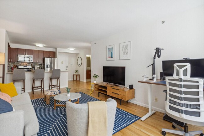 Photo - 120 W 21st St Unit FL5-ID337564P