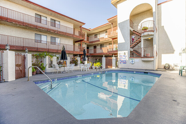 Photo - 7625 Reseda Blvd Condo Unit 105