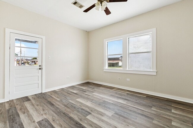 Photo - 4200-4202 5th St Unit 4200 5th St.