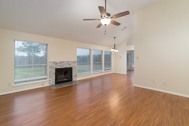 Photo - 5306 Acorn Ct