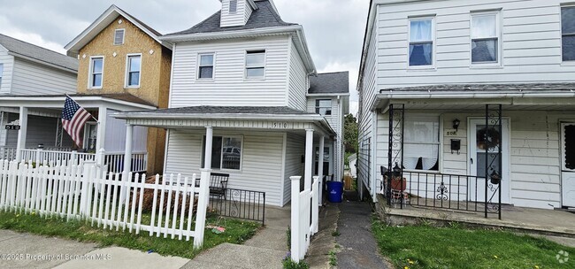 Building Photo - 510 N Bromley Ave Rental