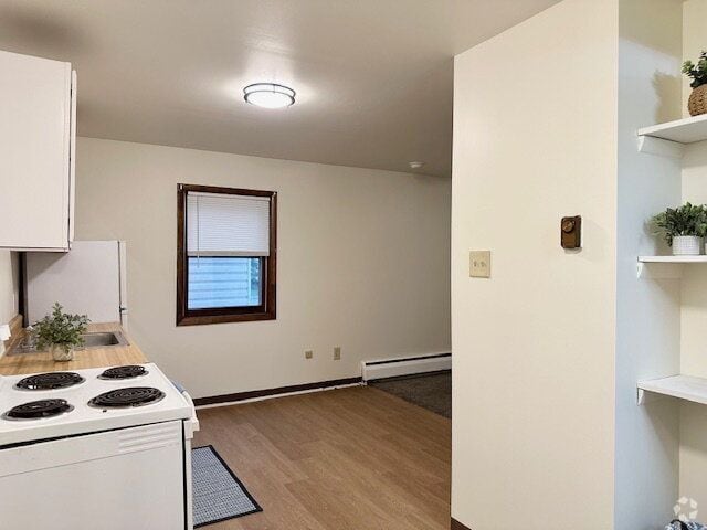 Building Photo - 54 Pine St Unit 1l Rental