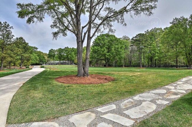 Photo - One of the Finest Fully-Furnished Luxury Estates in Marvin, "Architectural Digest" Caliber, for t...