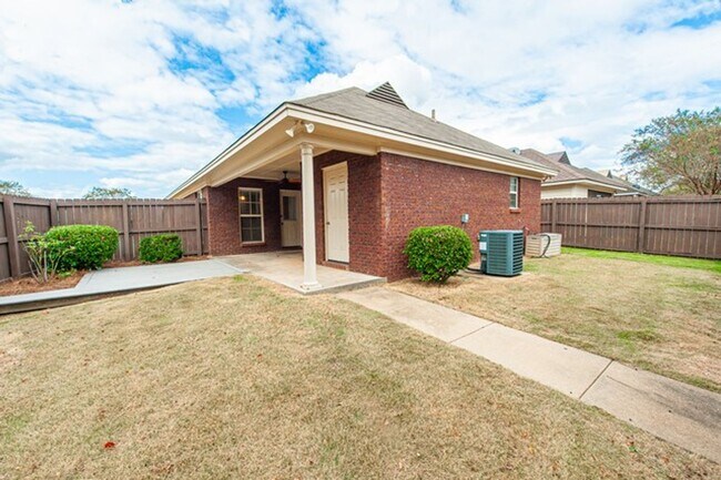 Photo - 8740 Lindsey Ln