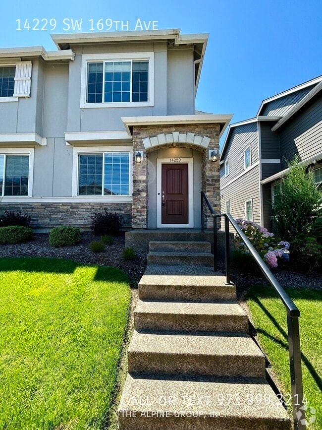 Building Photo - 14229 SW 169th Ave Rental